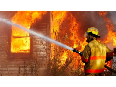 Как защитить деревянный сруб от пожара?